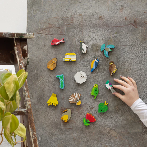 100% NZ Wooden Magnet Ruru - Image 2
