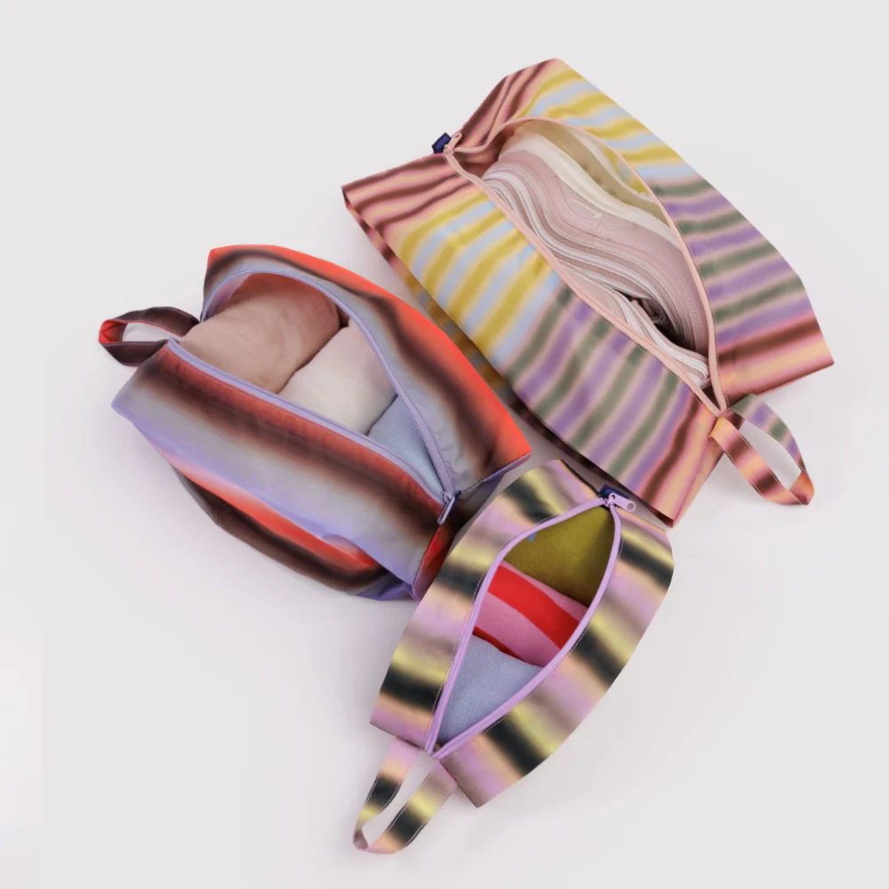 Baggu 3D Zip Pouch Gradient Stripes - Image 3