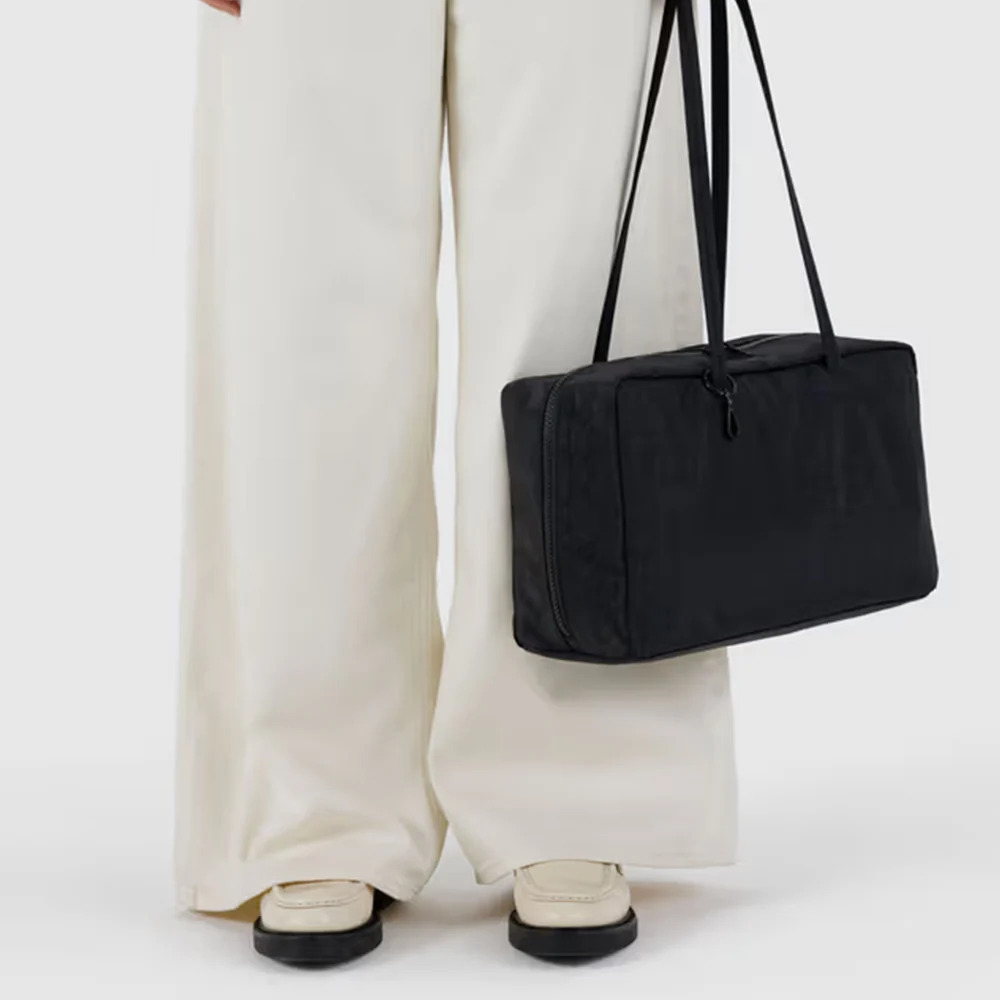Baggu Medium Nylon Bowler Bag Black - Image 2