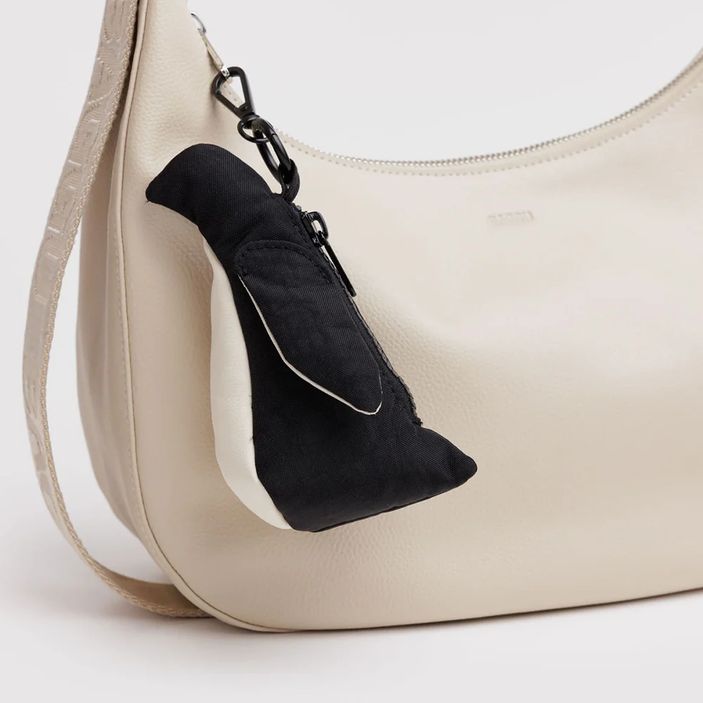 Baggu Penguin Bag Charm Black and White - Image 2
