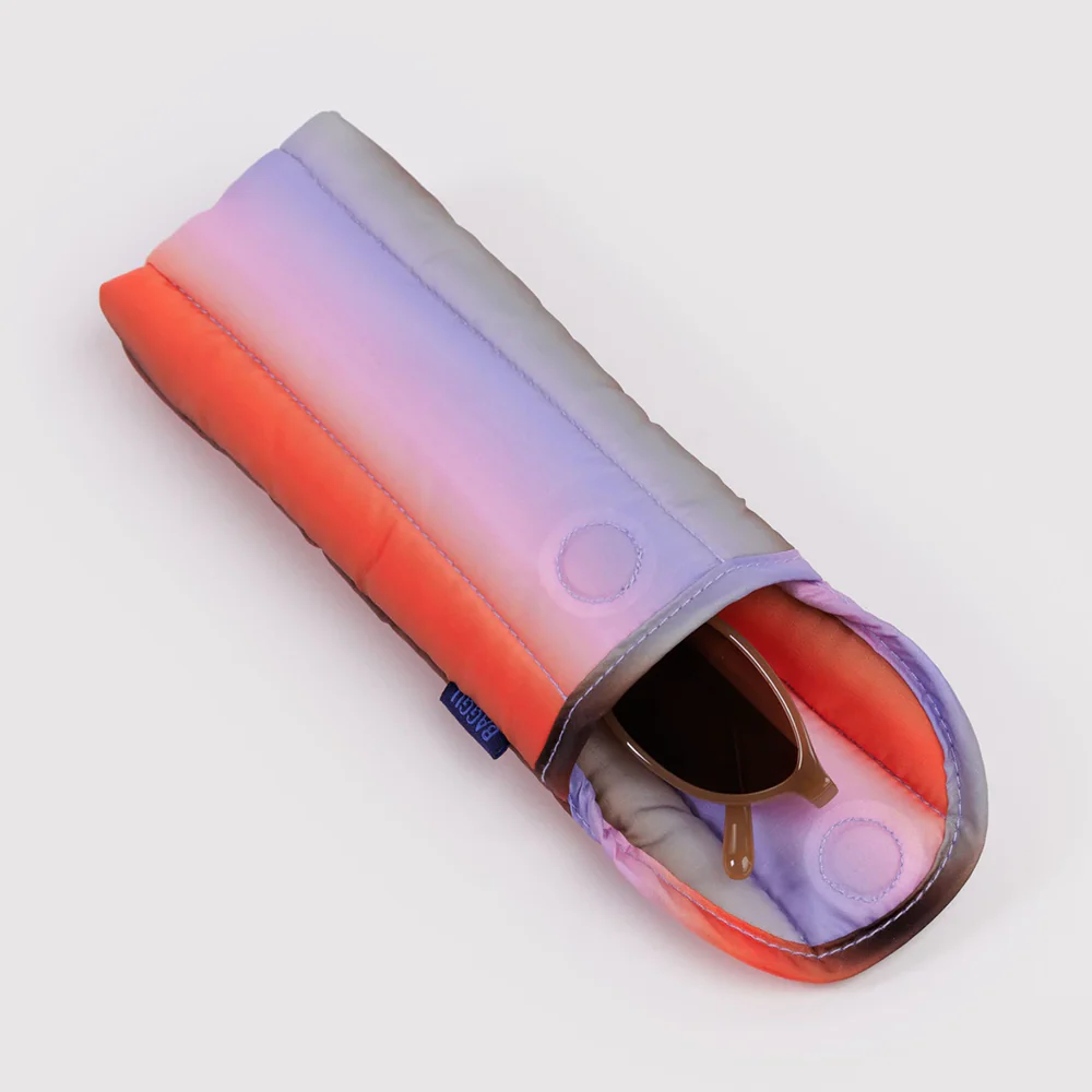 Baggu Puffy Glasses Sleeve Gradient Stripe Poppy Lilac - Image 2