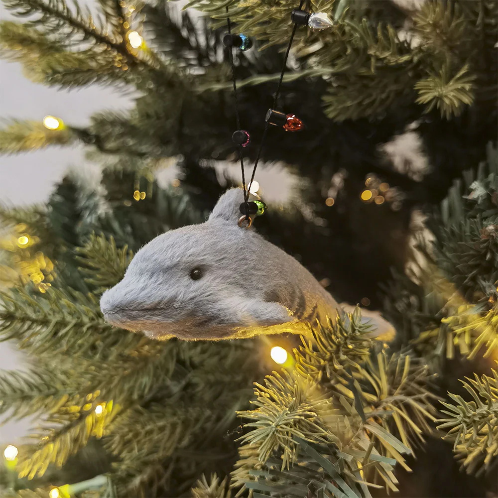 Christmas Decoration Dolphin with String of Lights - Image 2