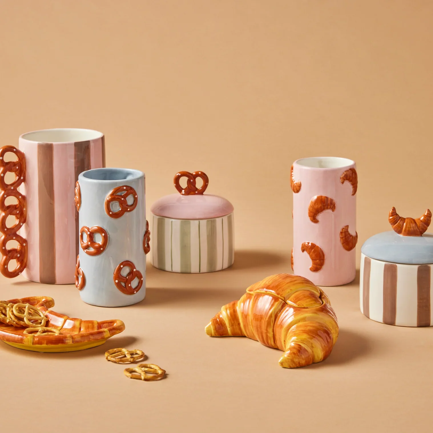 Emporium Pierre Pretzel Stripe Cannister - Image 4