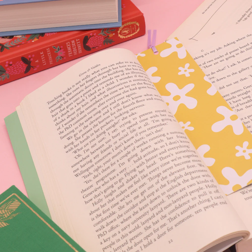 Iko Iko Double Sided Bookmark Flower Splat/Check Yellow - Image 2