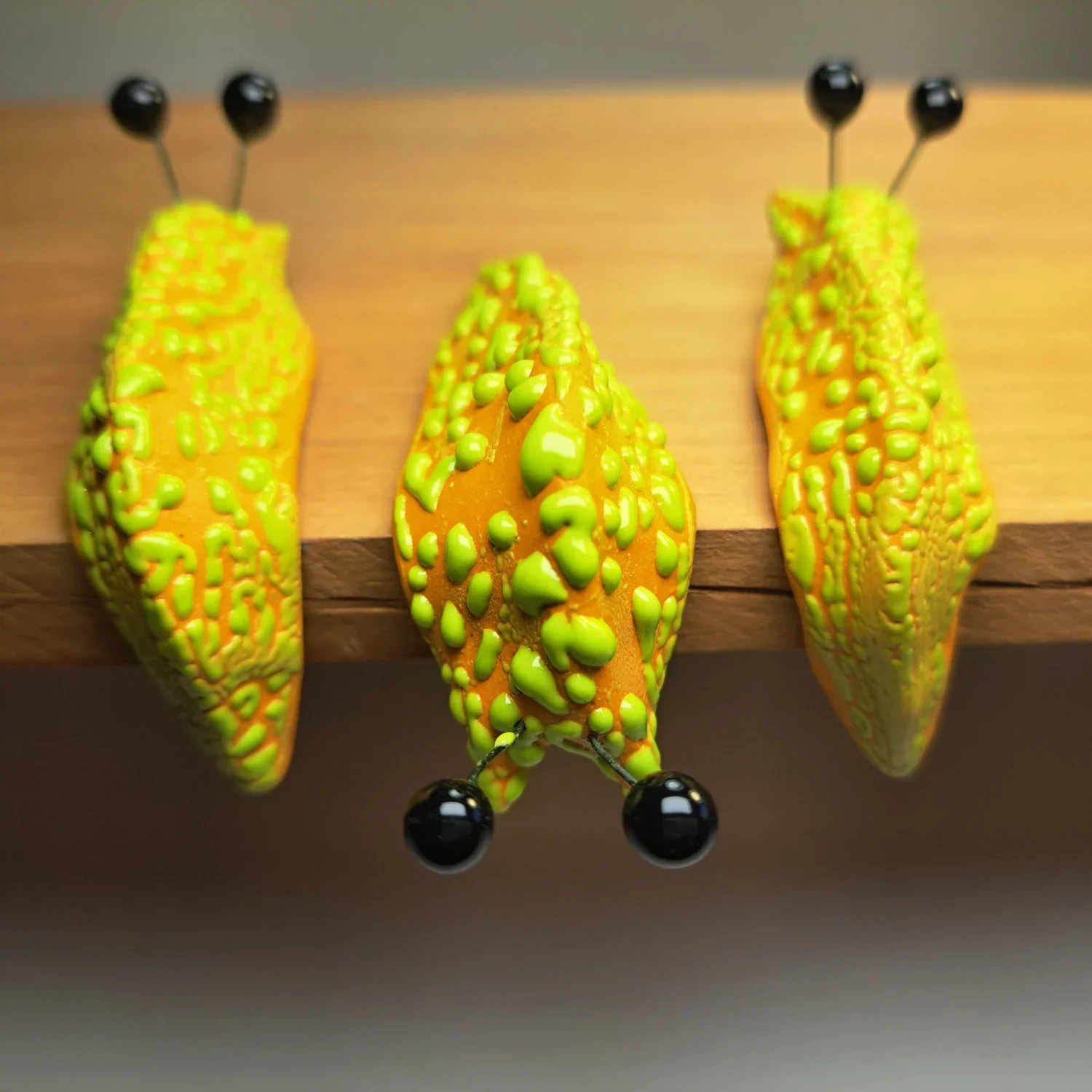Lava Ceramics Shelf Slug Fruity Mango Moon - Image 2