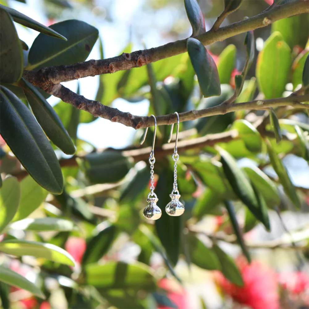 Little Taonga Earrings Poi Poi Silver - Image 2