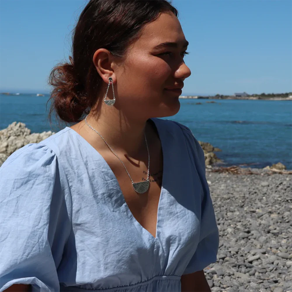 Little Taonga Maunga -Nui Breast Plate Earrings Silver - Image 3