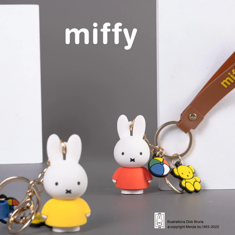 Miffy Classic Pendant Keyring Red - Image 3
