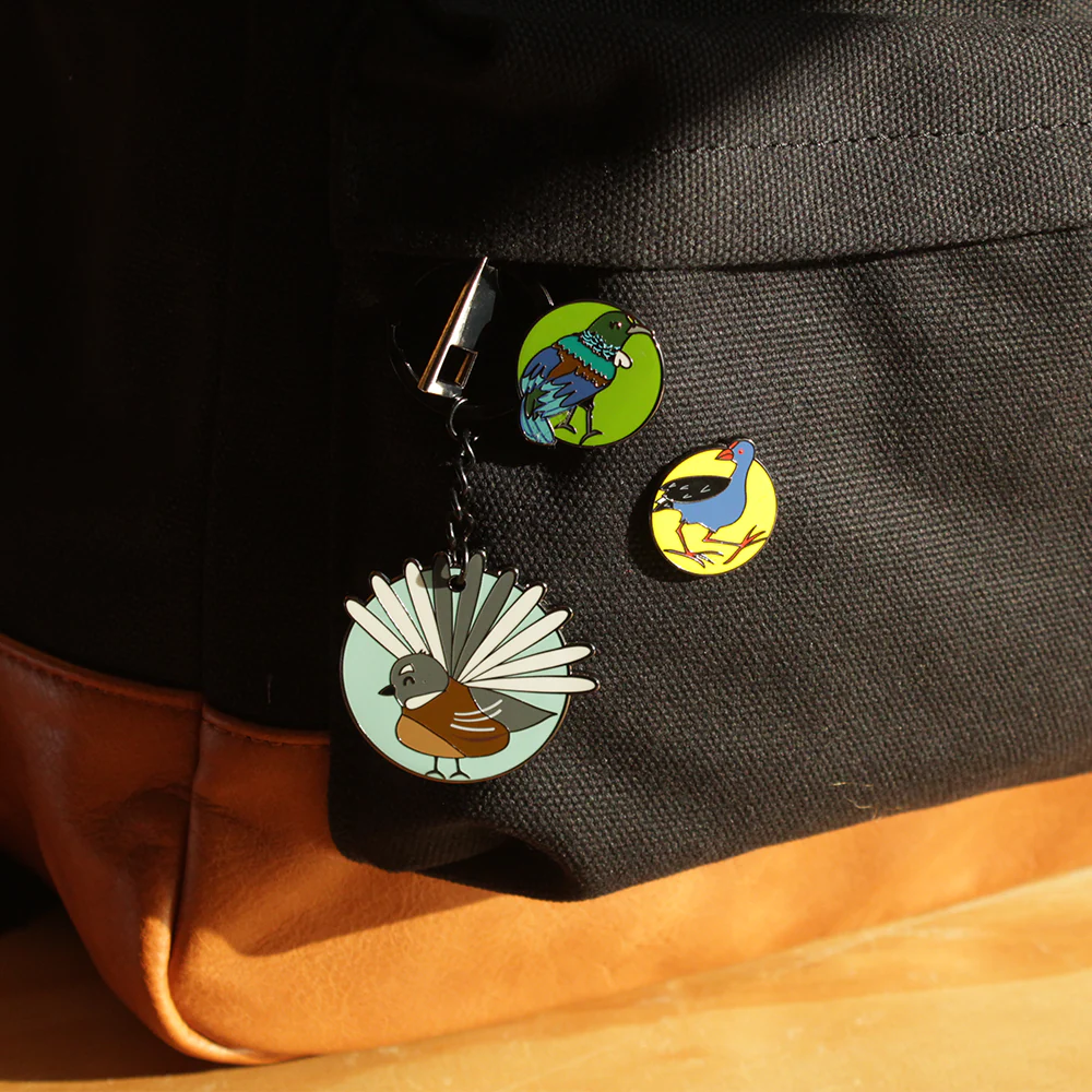 Moana Road Enamel Pin Pūkeko - Image 2