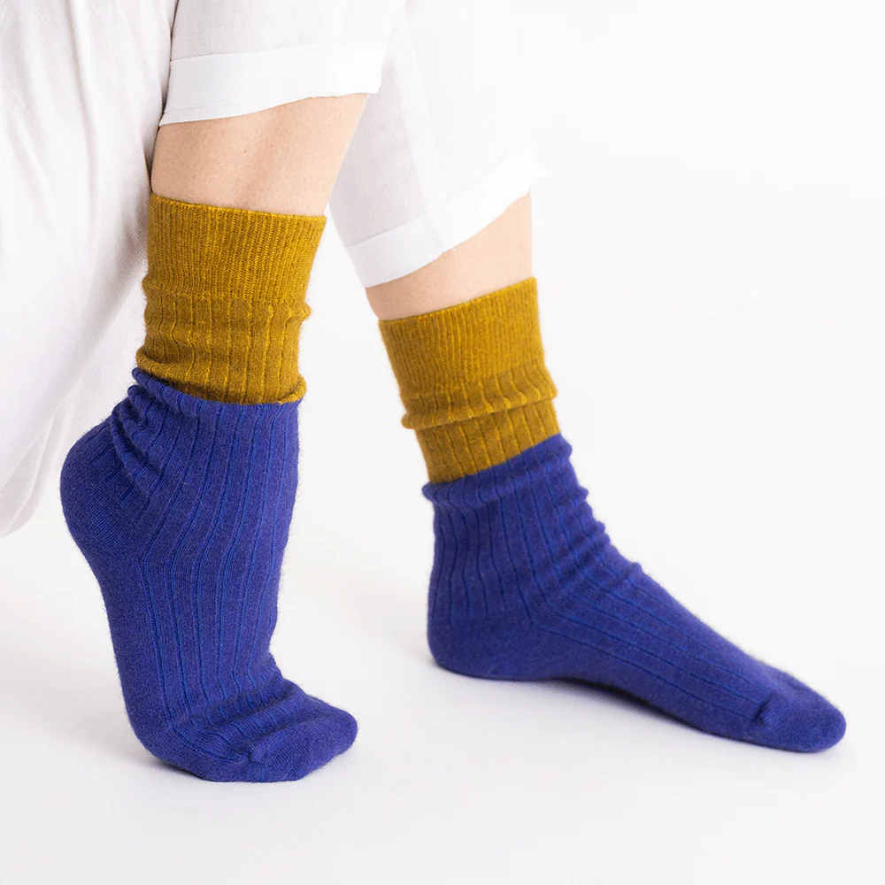 Nooan Possum Merino Wool Socks Dunedin Royal Blue Ecru Olive - Image 2