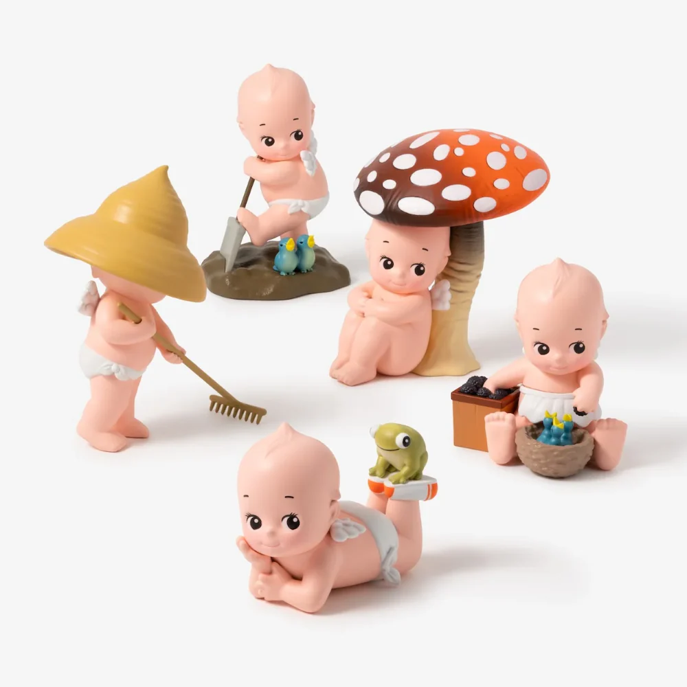 Smoko Kewpie®️ In the Garden Blind Box Figure - Image 2