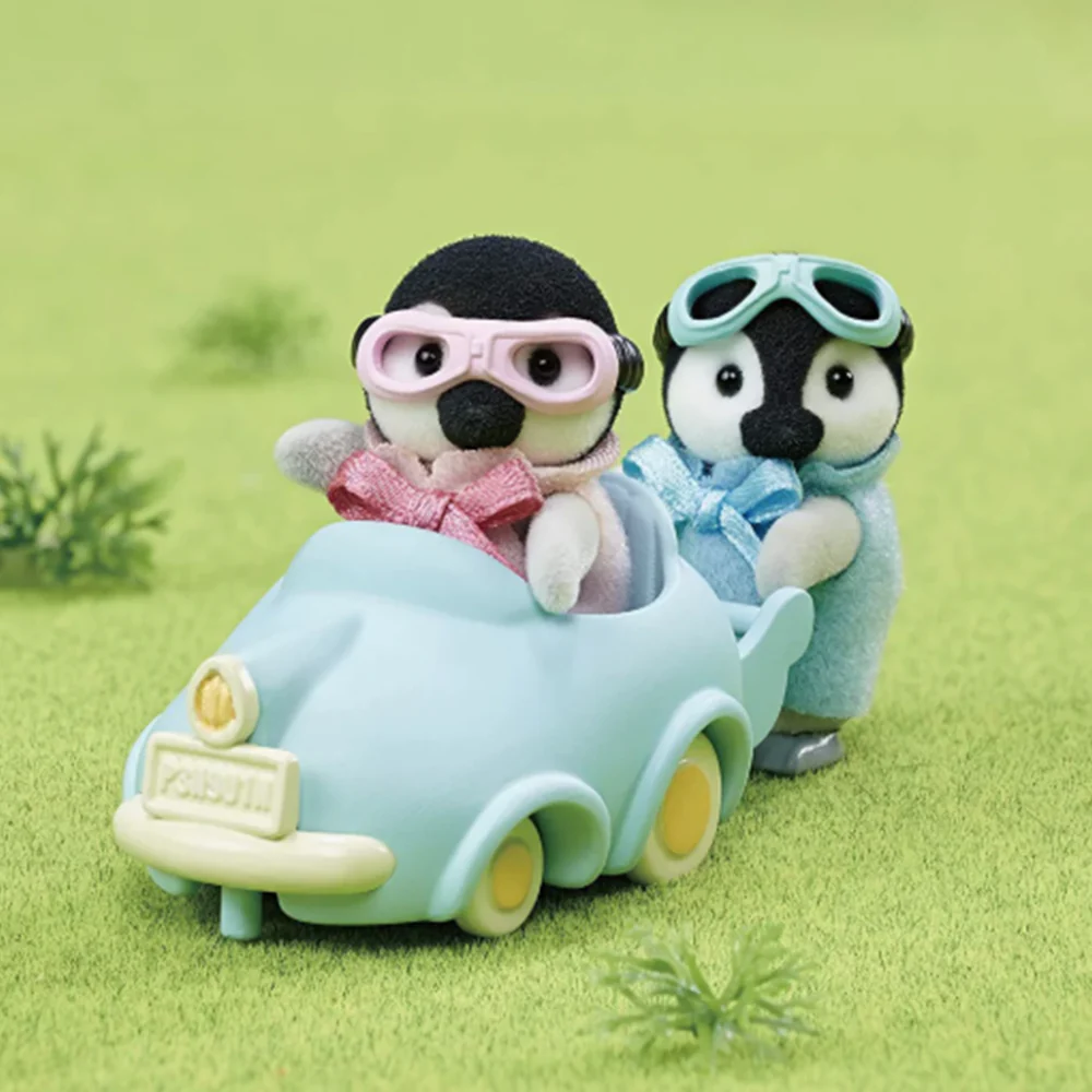Sylvanian Families Penguin Babies Ride & Play - Image 3
